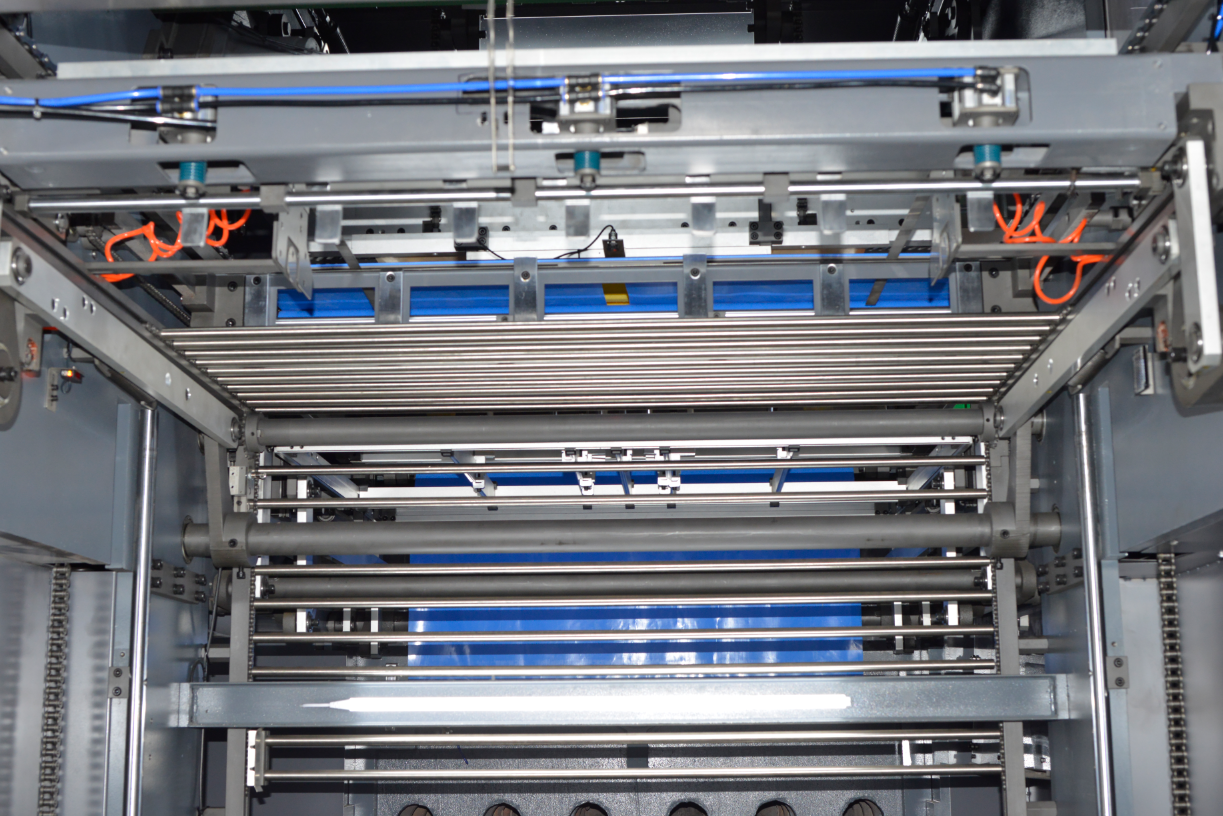 Paper Delivery System LexCut Lef MY1320 - Wuxi Newbinder Technology Co., Ltd